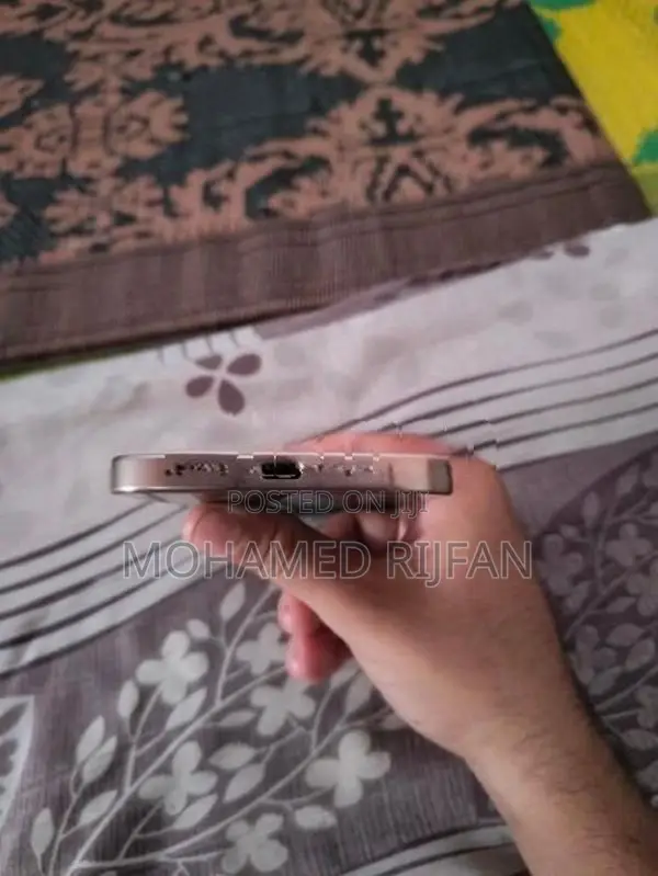 Apple iPhone 16 Pro Max (Used)