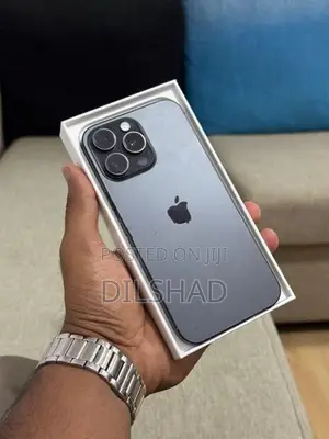 Apple iPhone 16 Pro Max (Used)