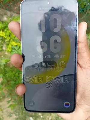 Samsung Galaxy S23 (Used)