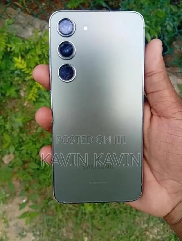 Samsung Galaxy S23 (Used)