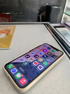 Apple iPhone 11 Pro (Used)