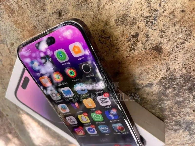 Apple iPhone 14 Pro 256GB (Used)