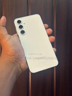 Samsung Galaxy S23 FE (Used)