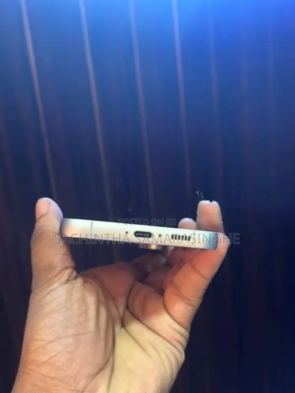 Samsung Galaxy S23 FE (Used)