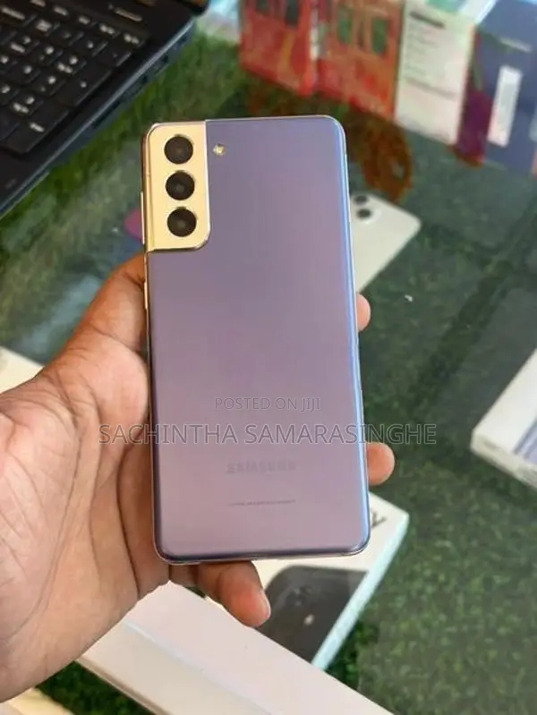 Samsung Galaxy S21 (Used)