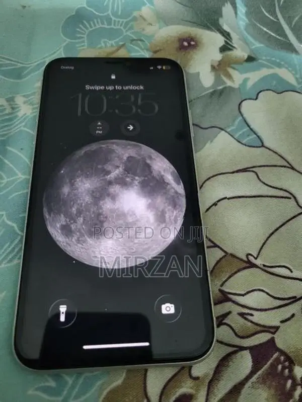 Apple iPhone 11 GB (Used)