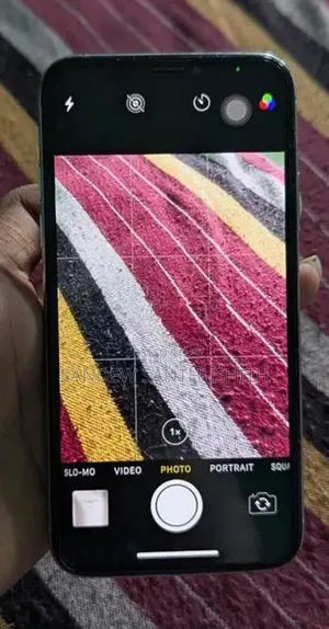 Apple iPhone X (Used)