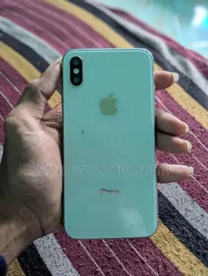 Apple iPhone X (Used)