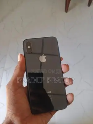 Apple iPhone X (Used)