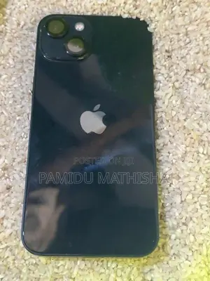 Apple iPhone 13 (Used)