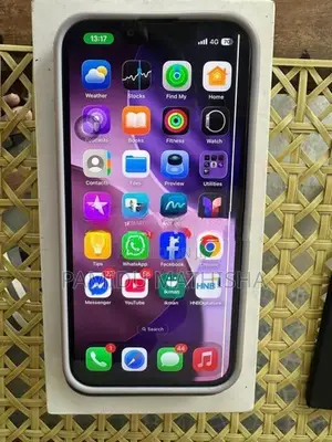 Apple iPhone 13 (Used)