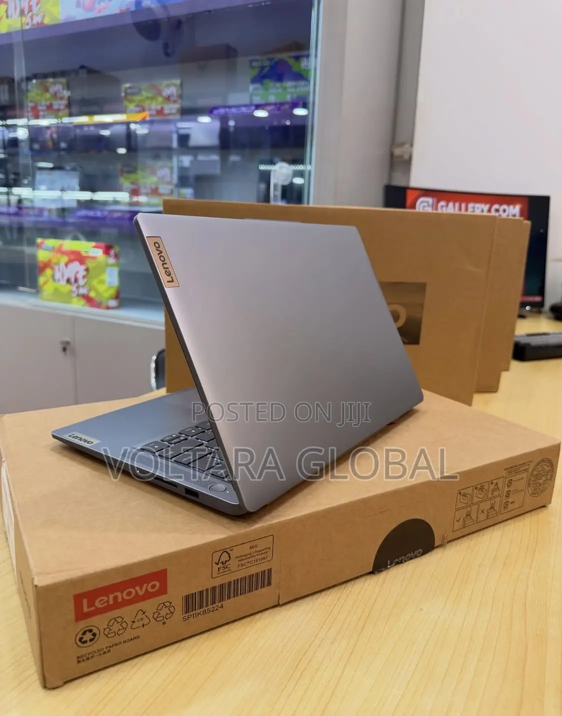 New Laptop Lenovo 16GB Intel Core i5 SSD 512GB
