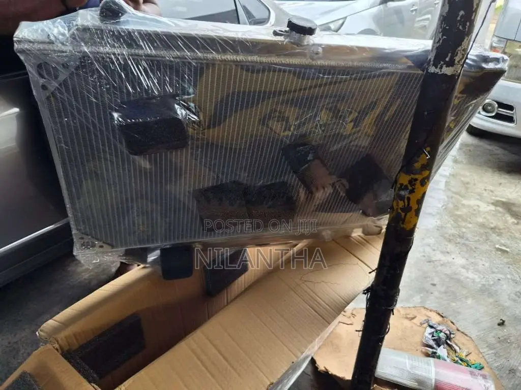 Nissan PatrolY61 Radiator for SUV