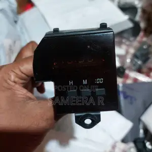 ToyotaAE100DigitalClock for Car