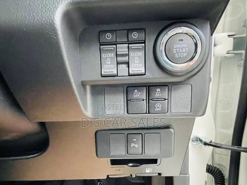 Toyota Roomy Custom G 360 Cam 2026 Car Brand New