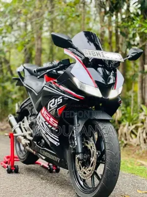 Yamaha R15 Version 3.0 2019 Motorbike (Used)