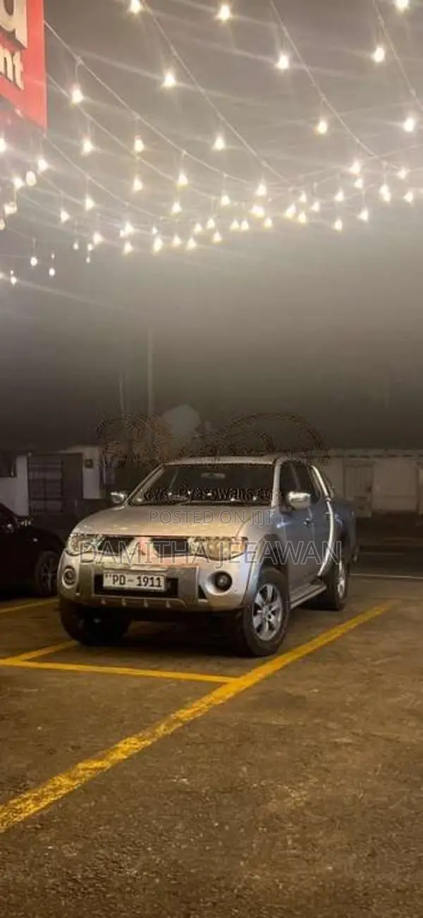 Mitsubishi L200 2006 Pickup (Used)