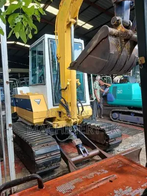Komatsu PC 406 2014 Heavy-Duty (Used)