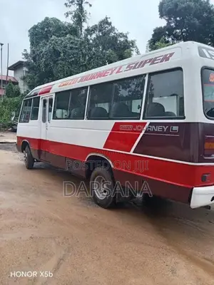 Isuzu Journey 1991 Bus (Used)