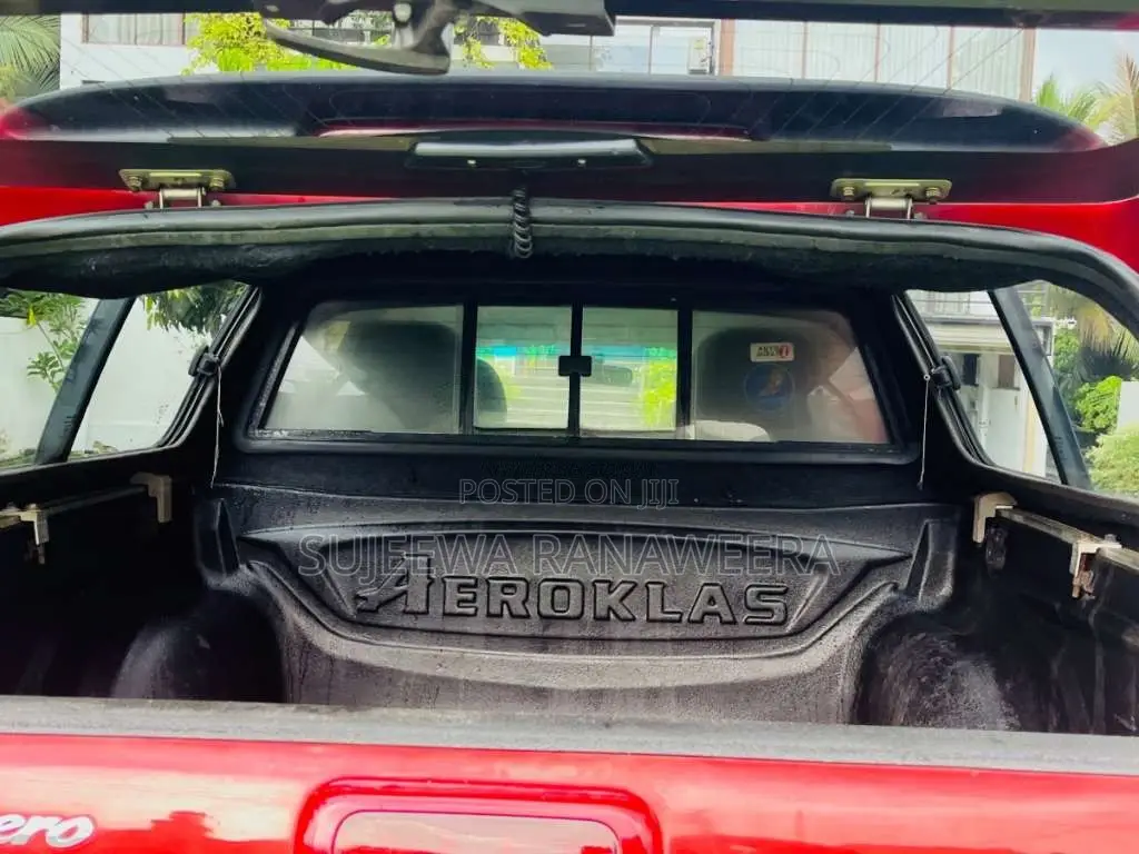 Mitsubishi L200 2007 Pickup (Used)