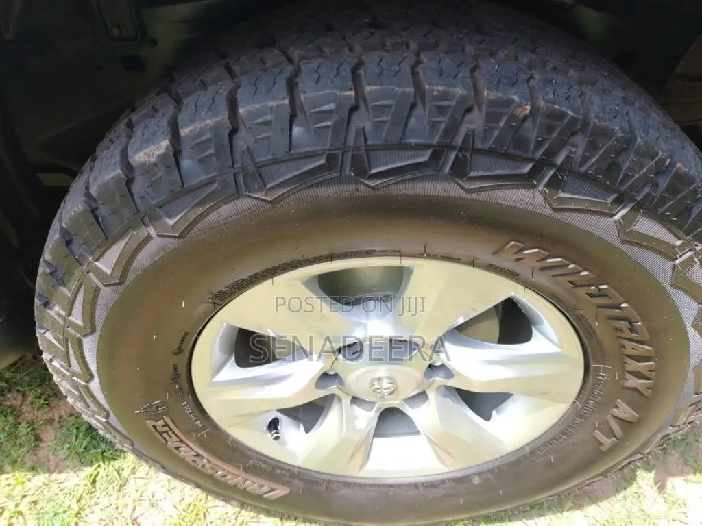 Toyota Hilux 2018 Pickup (Used)