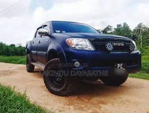 Toyota Hilux 2008 Pickup (Used)