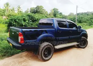 Toyota Hilux 2008 Pickup (Used)