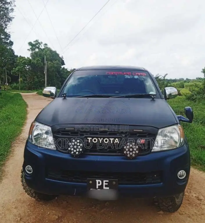 Toyota Hilux 2008 Pickup (Used)