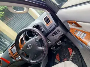 Toyota Hilux 2008 Pickup (Used)