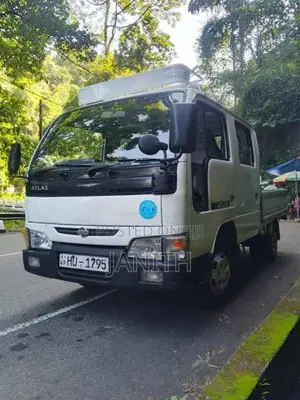 Nissan CrewCab 1999 Crew Cab (Used)