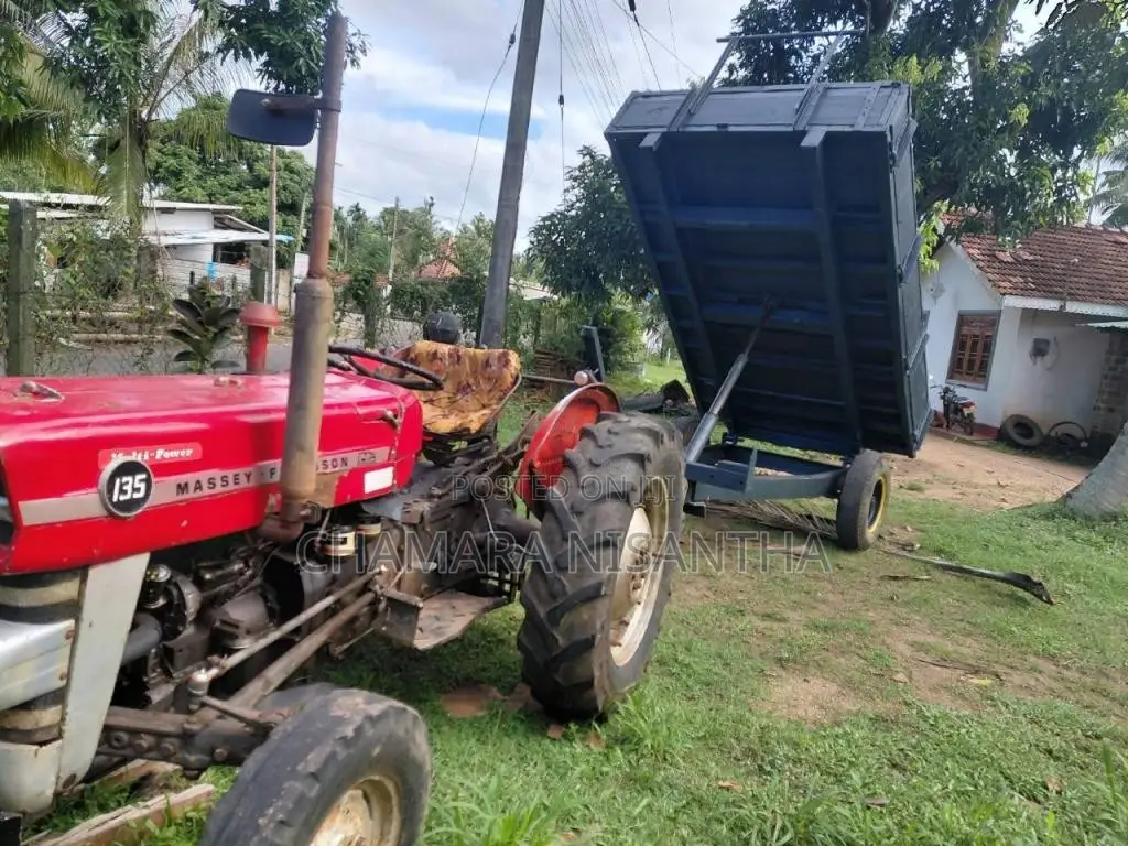 Massey-Ferguson MF 135 1980 Tractor (Used)