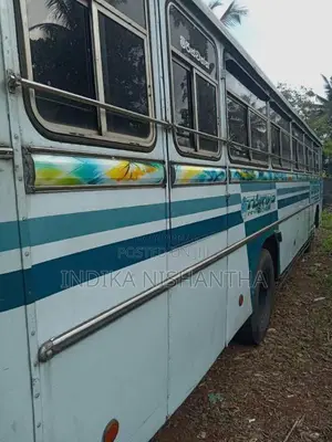 Ashok-Leyland LEYLAND 2006 Bus (Used)