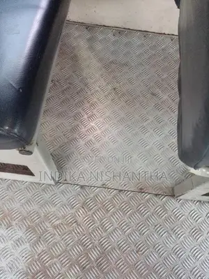 Ashok-Leyland LEYLAND 2006 Bus (Used)