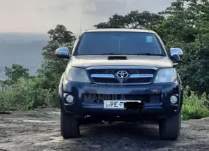 Toyota Hilux 2008 Pickup (Used)