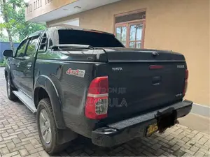 Toyota Hilux 2008 Pickup (Used)