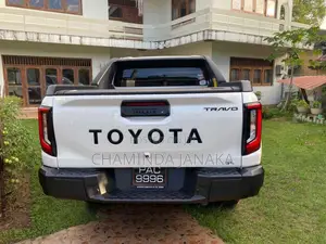 Toyota Hilux Travo 2026 Pickup (Used)