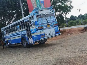 Ashok-Leyland Turbo 2004 Bus (Used)