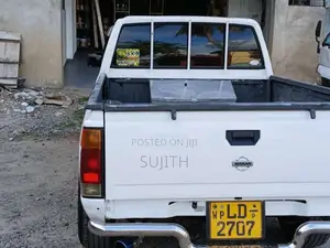 Nissan Single Cab 2002 Pickup (Used)