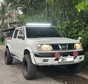 Nissan D22 2004 Pickup (Used)