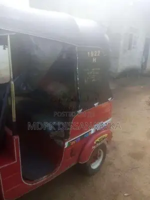 Bajaj 2 Stroke 2003 Three Wheel (Used)