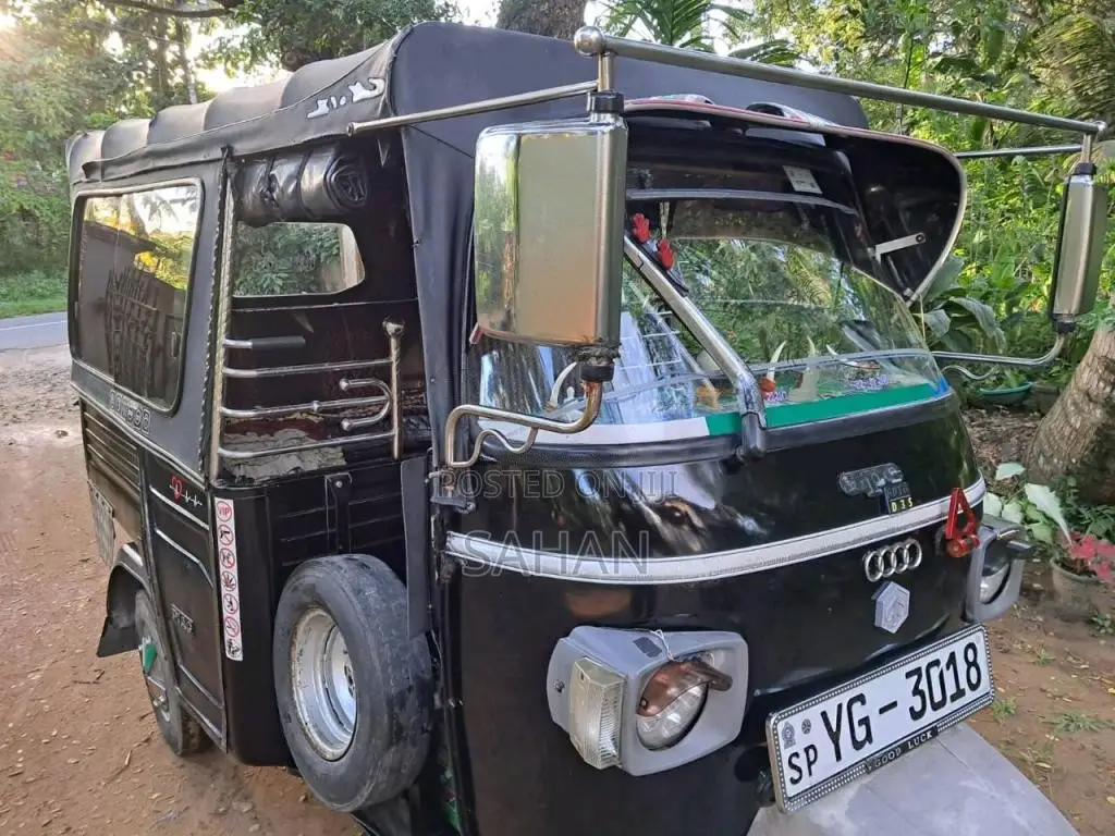Piaggio Ape 2010 Three Wheel (Used)