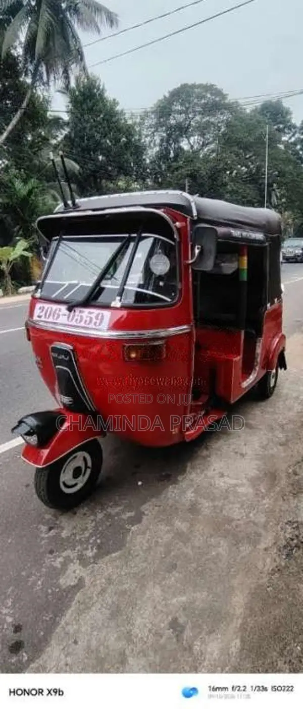 Bajaj RE 2 Stroke 1998 Three Wheel (Used)