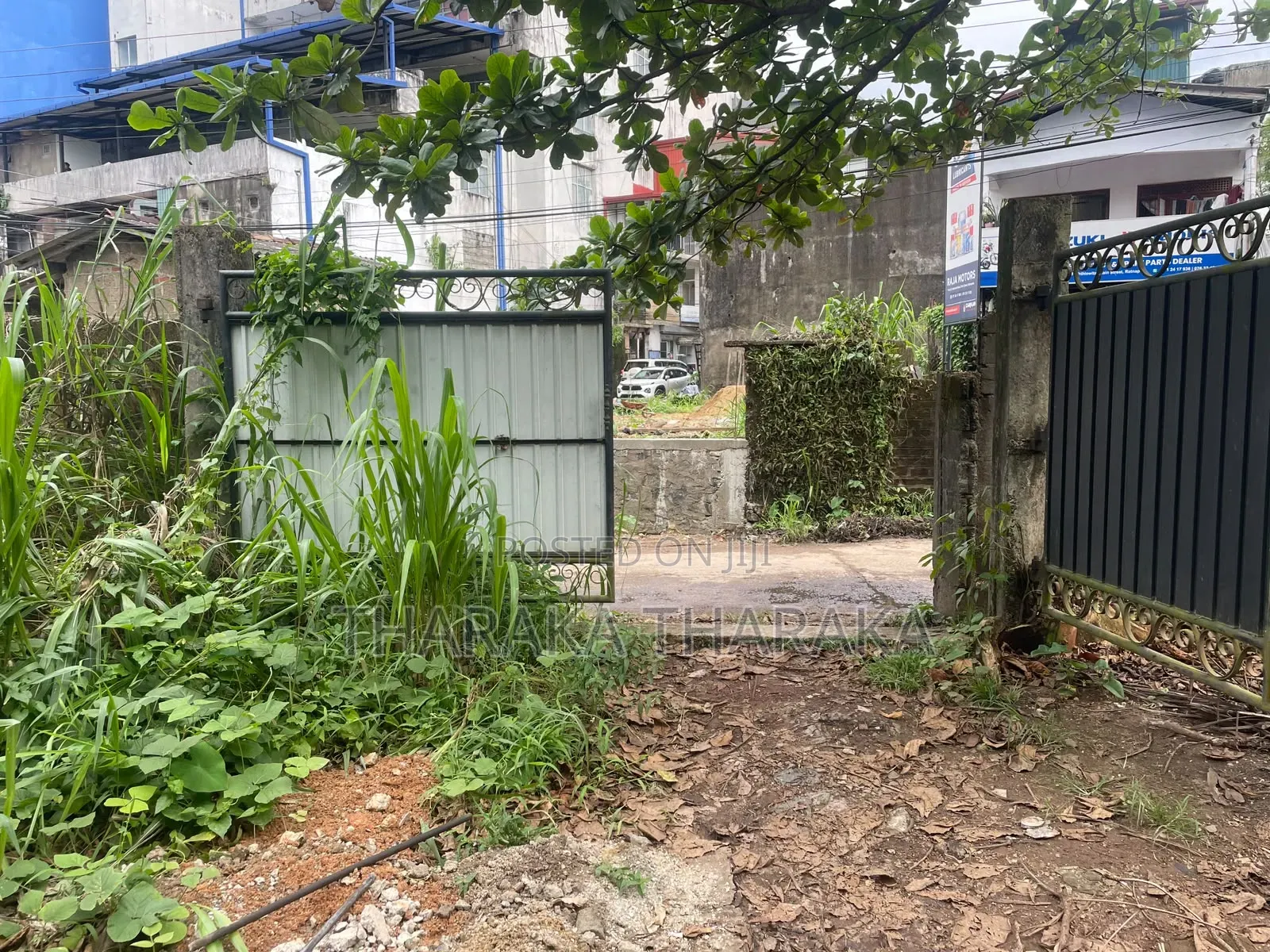 Ratnapura City - 21.5 Perches Prime Land for Sale