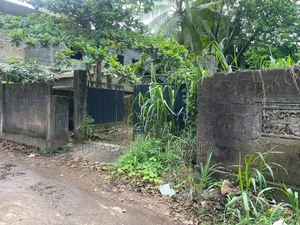 Ratnapura City - 21.5 Perches Prime Land for Sale