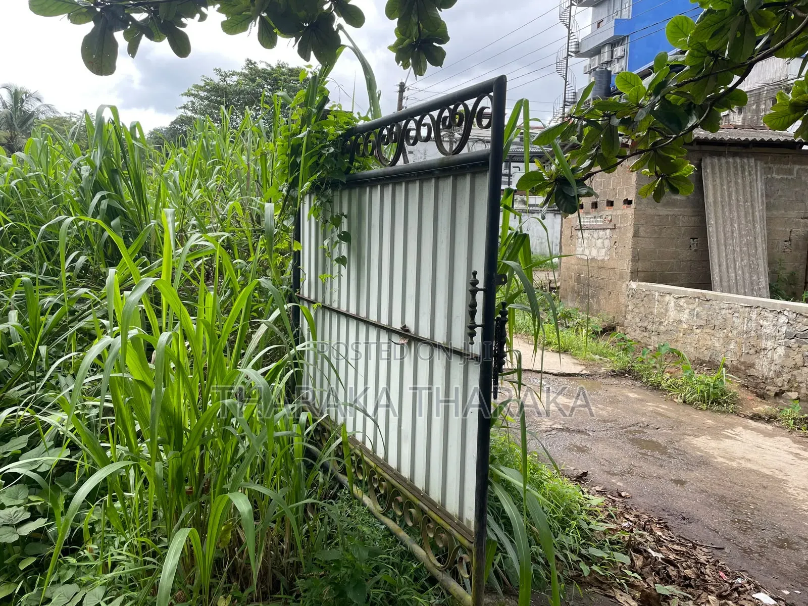 Ratnapura City - 21.5 Perches Prime Land for Sale