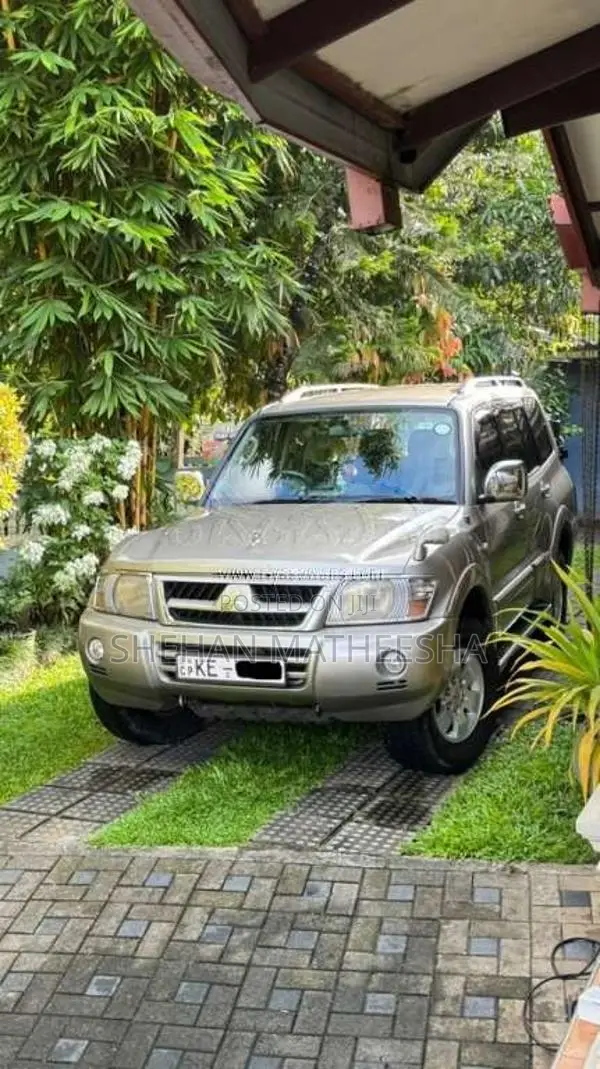 Mitsubishi Montero 2006 SUV (Used)