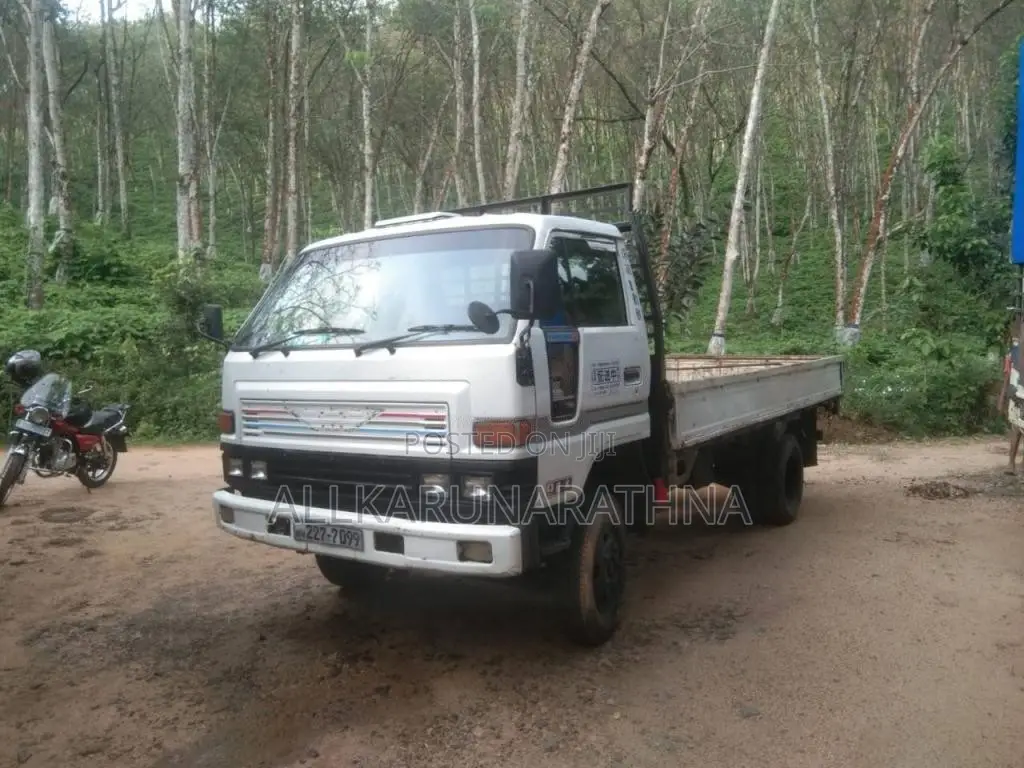 Toyota 15b 1995 Lorry (Used)