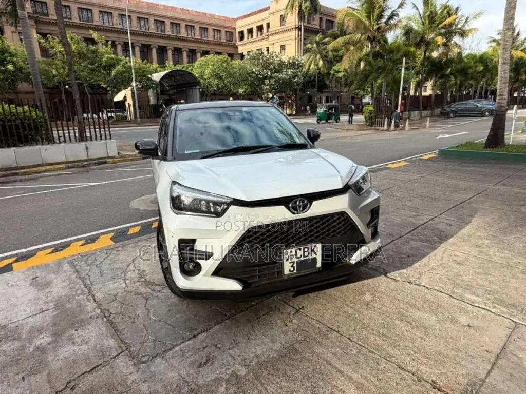 Toyota Raize 2020 SUV (Used)