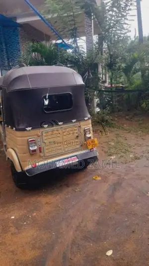 Bajaj 2 Stroke 2003 Three Wheel (Used)