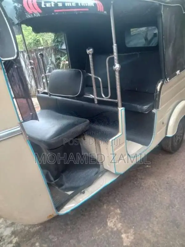 Bajaj 2 Stroke 2003 Three Wheel (Used)